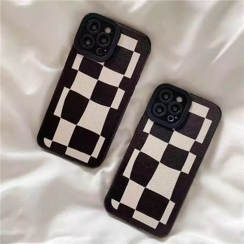 Checkered Iphone case - Iphone 12 & 13 series