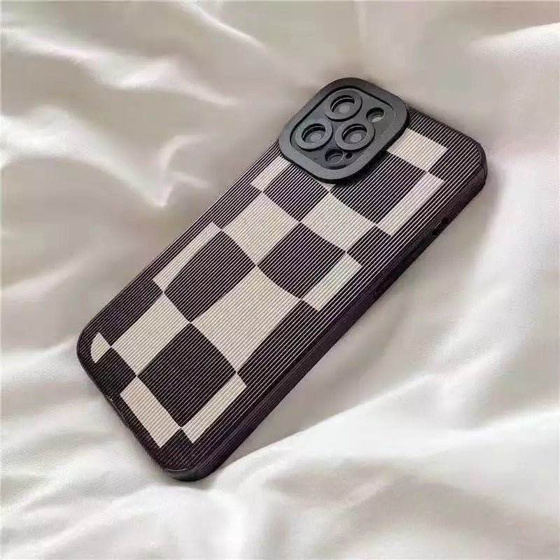 Checkered Iphone case - Iphone 12 & 13 series